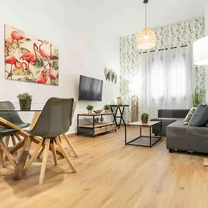 3br With Parking And Patio In The Center By Rems Apartamento Málaga